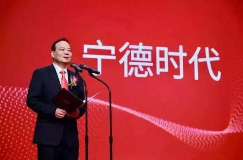 全國政協(xié)委員、寧德時代新能源科技有限公司總裁兼首席運營官曾毓群