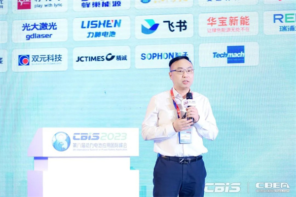 9000GWh！“百舸爭流”新能源電池萬億新藍(lán)海